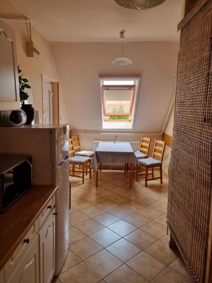 Koerteszirom Apartman Eger Zewnętrze zdjęcie