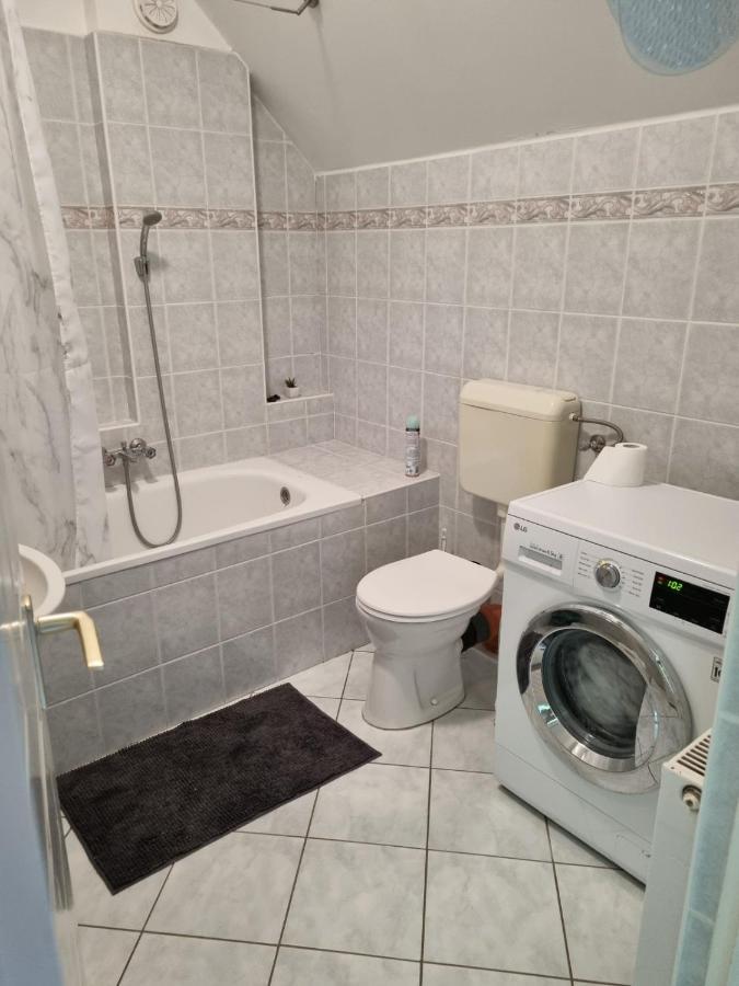 Koerteszirom Apartman Eger Zewnętrze zdjęcie